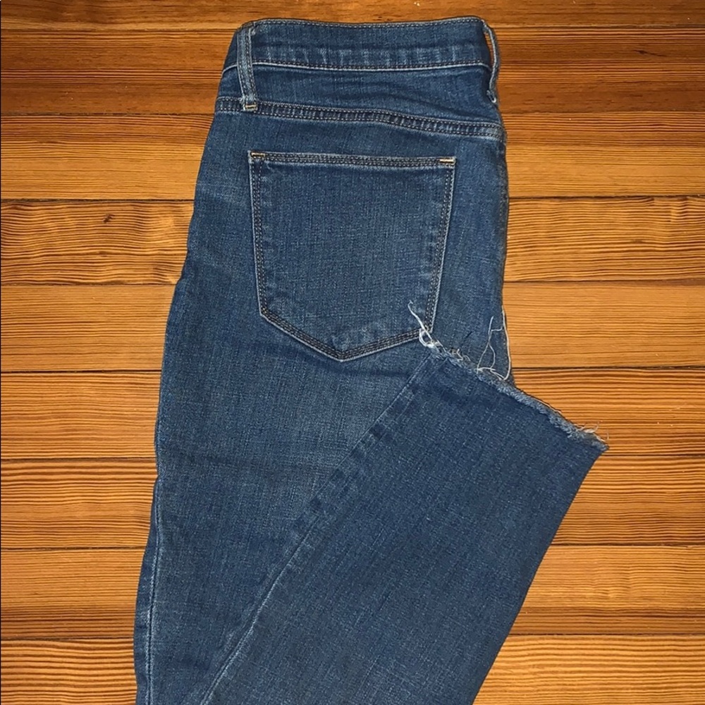DONATED Gap True Skinny Ankle Jeans